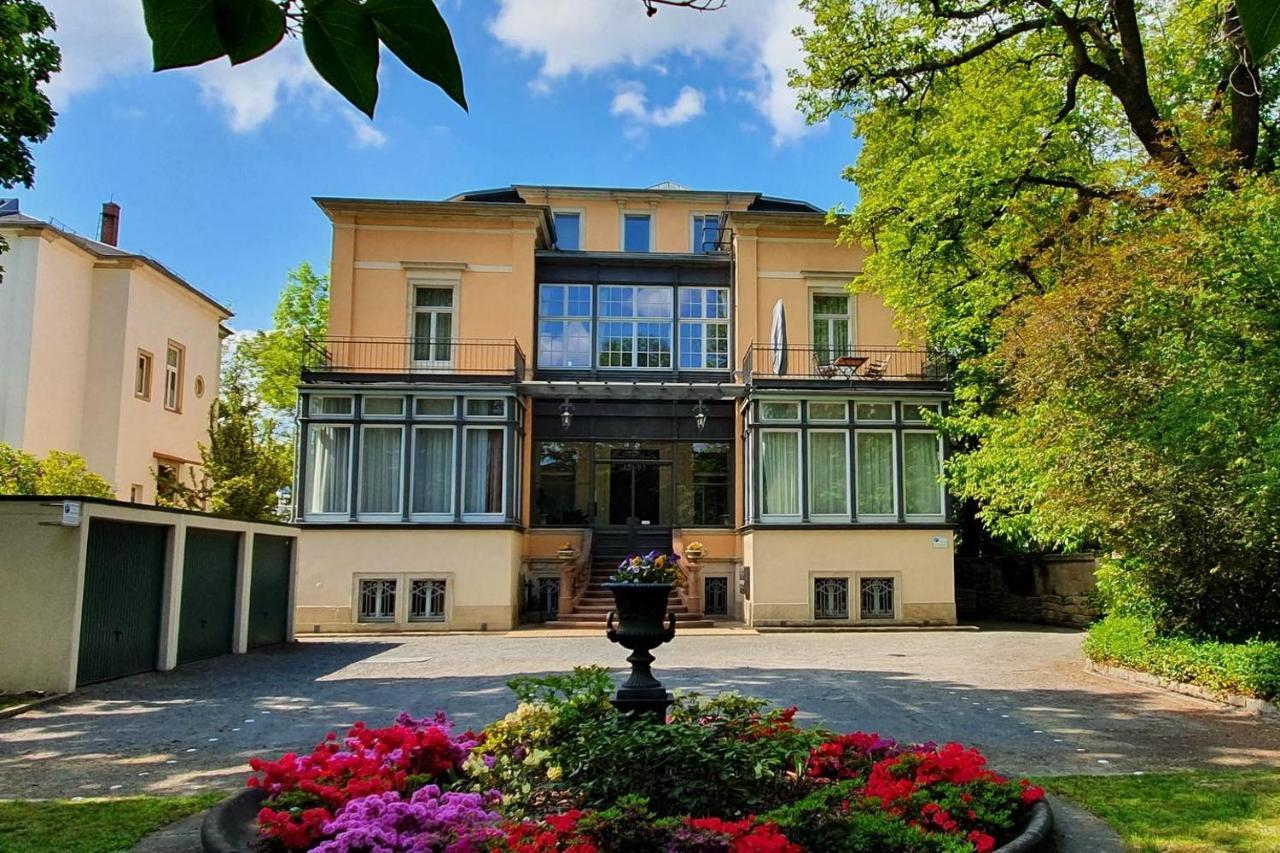 Ferienwohnungen Villa Haniel Hugo เดรสเดน ภายนอก รูปภาพ