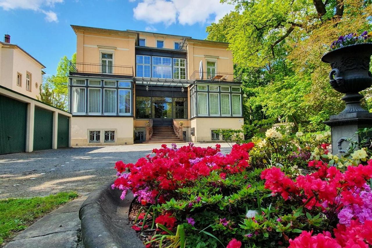 Ferienwohnungen Villa Haniel Hugo เดรสเดน ภายนอก รูปภาพ