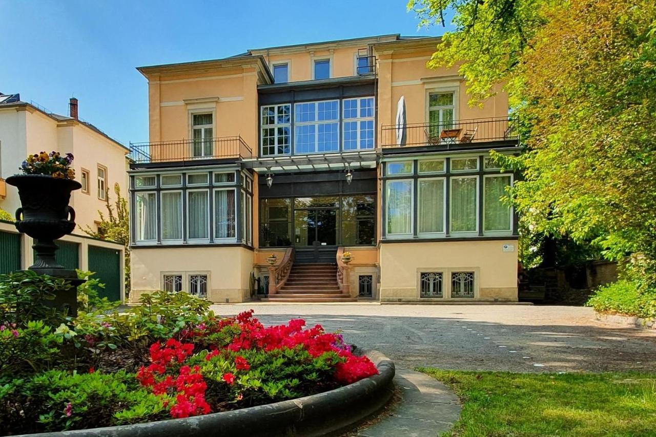 Ferienwohnungen Villa Haniel Hugo เดรสเดน ภายนอก รูปภาพ
